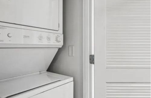 Luxury, Chic, Apt with Game Room, Movie Theatre, & 24hr Gym - Foto 17