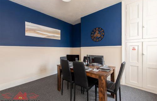 Darlington Modern 2 Bed Apartment Great for Contractors - Photo 11