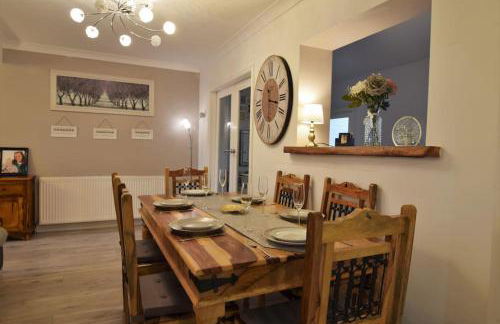 Mikes at Menai - Stylish & Spacious 3 bed house in Menai Bridge. - Foto 27