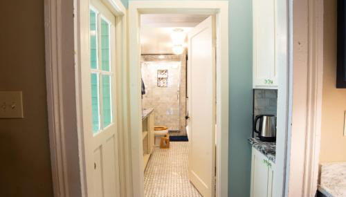 Marigny Cottage steps from Frenchmen St - Foto 3