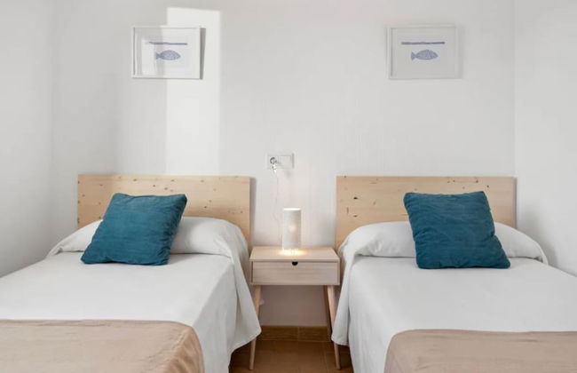 Apartamento frente a la playa con vistas - Foto 2