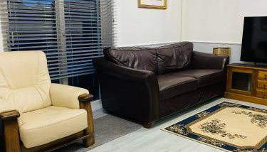 Relax in this Charming East Cowes House with Garden and BBQ - Foto 3
