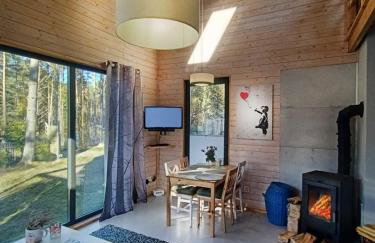 Scandinavian-style lake house - Photo 28