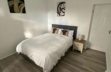 2 Bed - Sleeps 4 - With Parking - Foto 9
