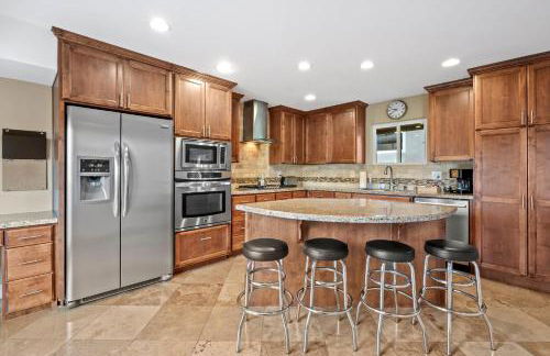 Executive Retreat - Renovated - Spacious - Views - Foto 10