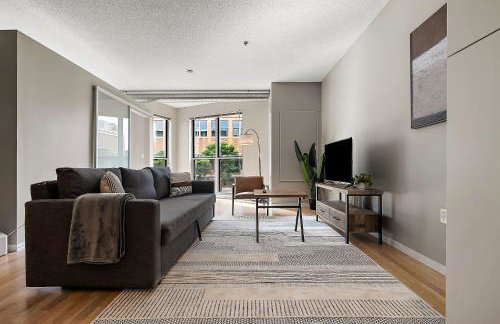 CozySuites Mill District with gym #12 - Foto 1