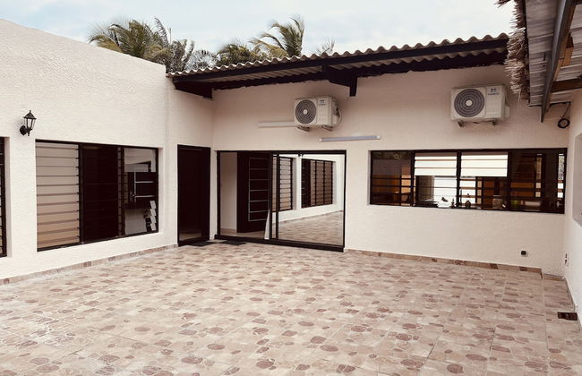 Assine Magnifique Villa Avec Piscine - Photo 23