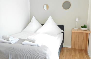 Glückshälfte - Moderne Haushälfte mit XXL-Parkplatz, Bike-Storage & Garten nahe Trier - Foto 6