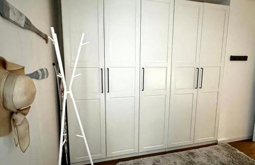 Wohlfühloase mit Pool, Kamin & großer Terrasse - Foto 16