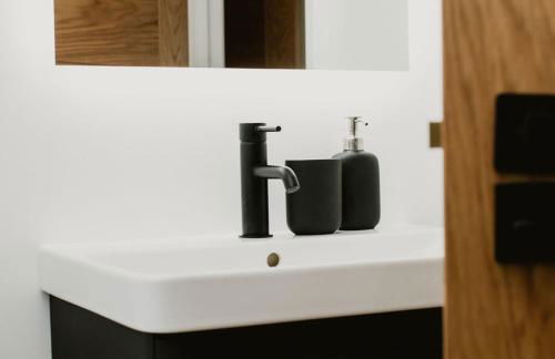 Luxury 1 bedroom Glamping Cabin with Hot Tub & BBQ - Foto 18