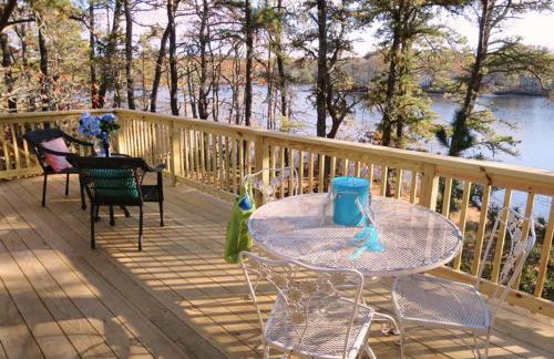 Pond Front Beach Pet Friendly AC WiFi - Photo 17