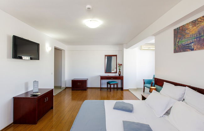 Lira Pacific Aparthotel - Foto 57