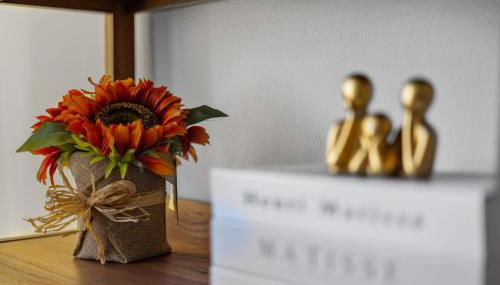 2BR Downtown Gem with Arcade games! - Sleeps 7 - Near Convention Center - Stadium - Foto 4