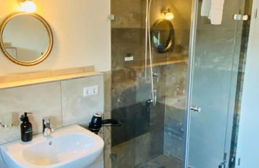 Weil am Rhein II Design I Klimaanlage I Basel 8 km I Boxspring I Nespresso - Foto 12