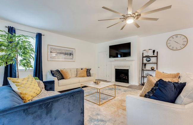 Elegant Atlanta Home - Self Check-in - Foto 19