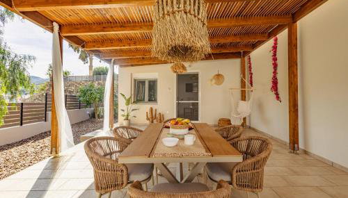 Seaside Breeze Villa - Beachfront, Private Pool, BBQ - Foto 2