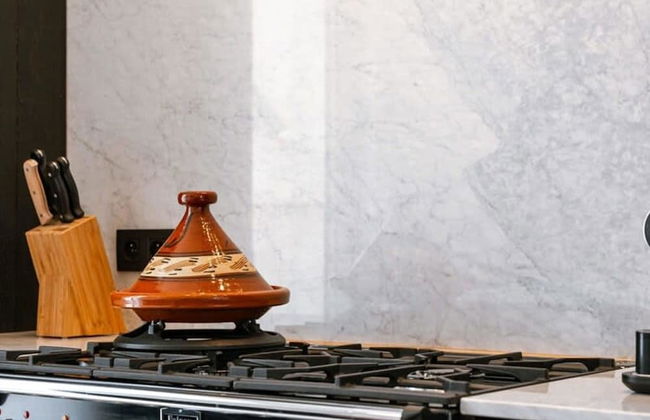 Charming House in the City of Antwerp With Parking - Foto 21