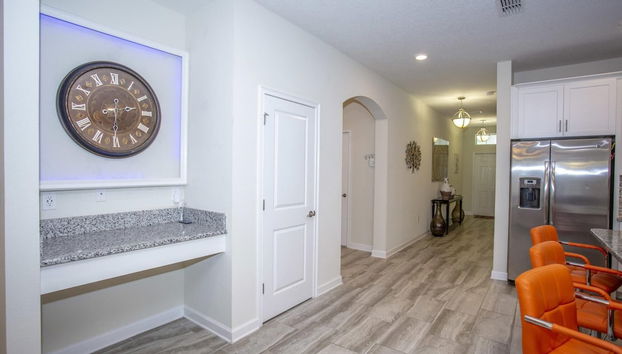 6BR Home Prime Location - Foto 3, Habitación