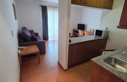 Apartamentos Turísticos Vila Praia - Foto 10