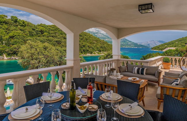 Beachfront Villa Feodora Grande - Foto 39