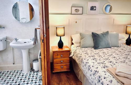 The Old Mill Holiday Cottages, Nr Mold - Foto 30