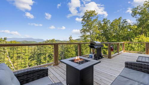 Southern Comfort 5 Bedroom Cabin by RedAwning - Foto 4