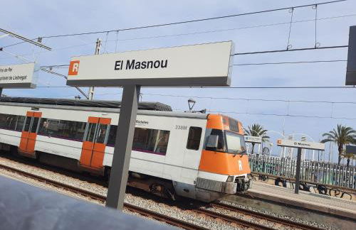 Apartment with pool near the beach and Barcelona by train - Photo 43