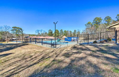 Scenic Studio on Lake Desoto with Patio! - Foto 26