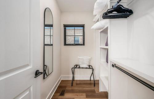 Rooftop Patio, Hot Tub and Games City Escape - Foto 36