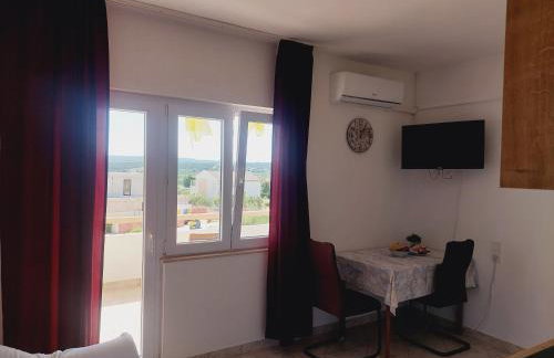 Apartments Donadic II, Caska - Foto 8