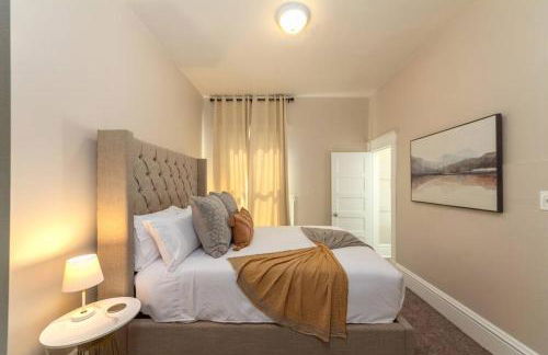 Renovated 2 bed 2 bath Near Arena and Downtown - Foto 13