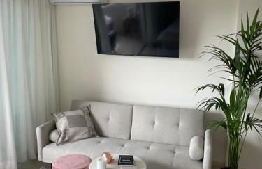 Coronado Apartment - Photo 17