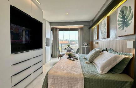 (106) Unforgettable Studio in a Modern Space - Photo 6