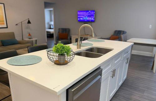 Heated Pool & Bathtub 4BR Near Disney - Foto 37