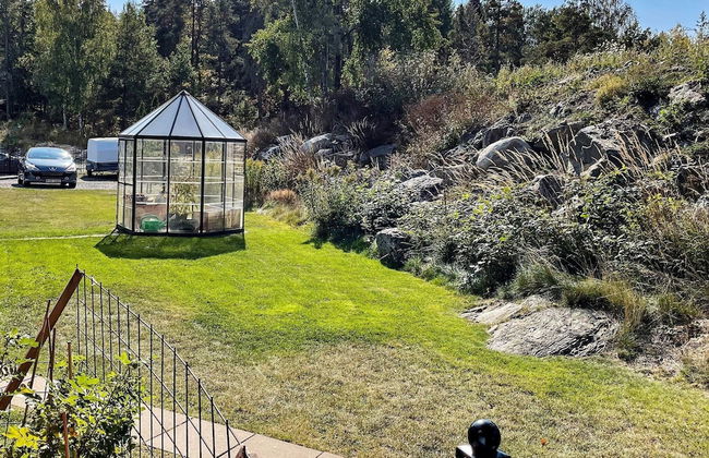 4 Person Holiday Home in Huddinge-by Traum - Photo 1