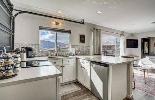 PeakView Lil Lux! Hot Tub & Mountain Views - Foto 15