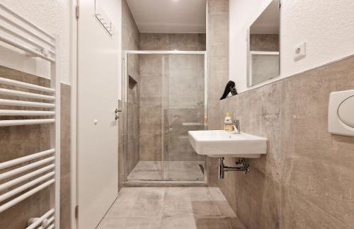 Tolstov House - Stadthaus - 10 Schlafzimmer - Foto 21