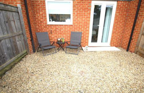 House - Sleeps 4 - Pets Ok - Parking - Foto 6