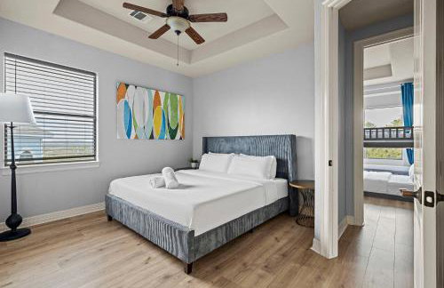 Lake Travis Family Retreat with Theater Game Room and BBQ 7 min from Marina - Foto 40