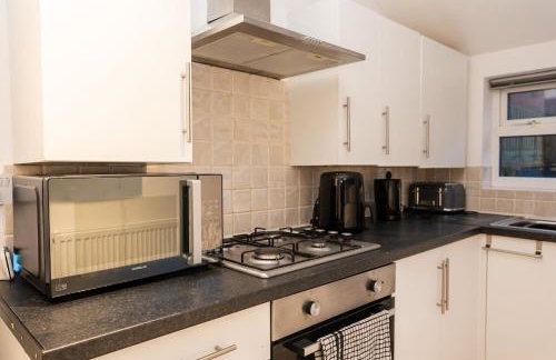 Comfy 4 Bed House near Notts City Centre - FREE Parking - Foto 72