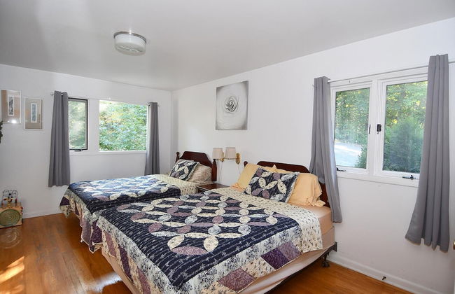 Serendipity - Large 5BR With a Hot Tub - Photo 2