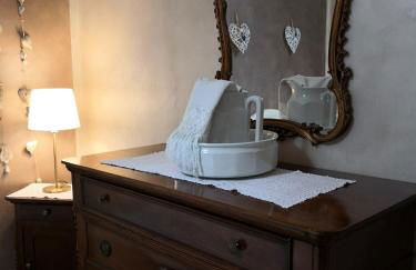 "Lemon Tree House"for Climbers and Mtb - Foto 13