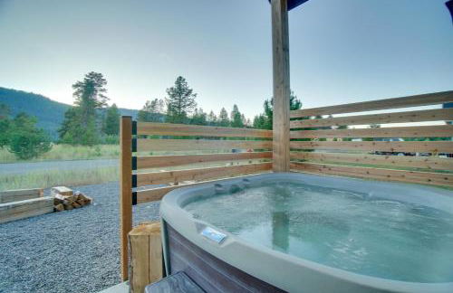 Modern Donnelly Cabin with Private Hot Tub - Foto 29