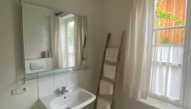 Ferienwohnung mit Blick ins Grüne - Foto 4