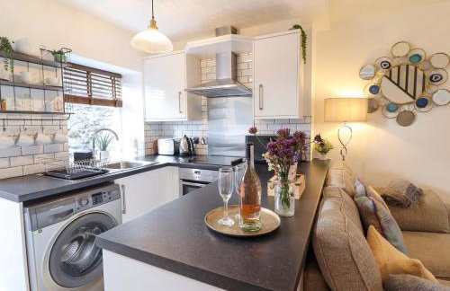 Periwinkle Cottage - Foto 10