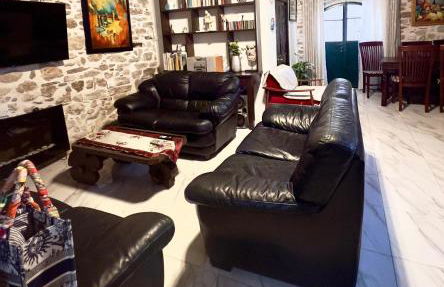 Art House Pagoi 3min from St George Beach - Photo 2