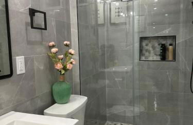 85a Charming Boston Base, 3BR, 2BA Ideal for Families - Foto 17