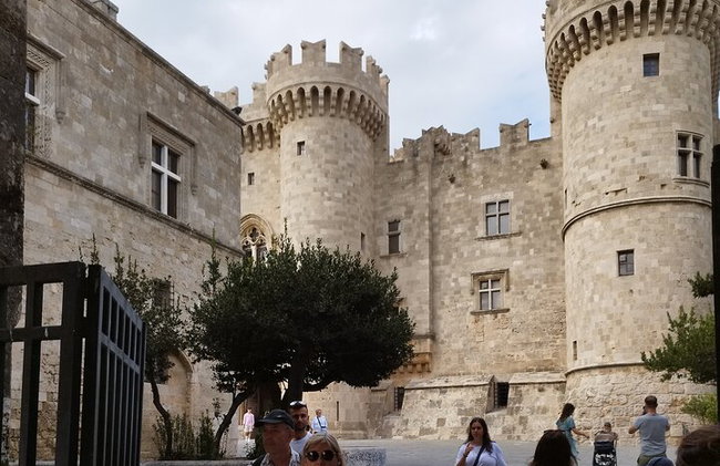 Excursión de día completo a Rodas, Lindos, 7 Springs y Kallithea Springs - Foto 8