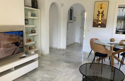 Apartamento Miraflores tres piscinas cerca del mar - Albamar - Photo 7