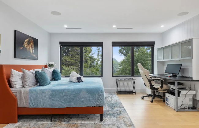 Luxury Clarendon 4-BR Homestay - McVeigh - Foto 2